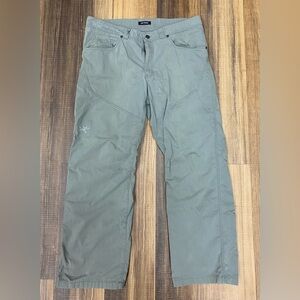 Arc'teryx Men's Cronin Cotton Canvas Outdoor Pants Grey/Green Sz 36X30 Hiking